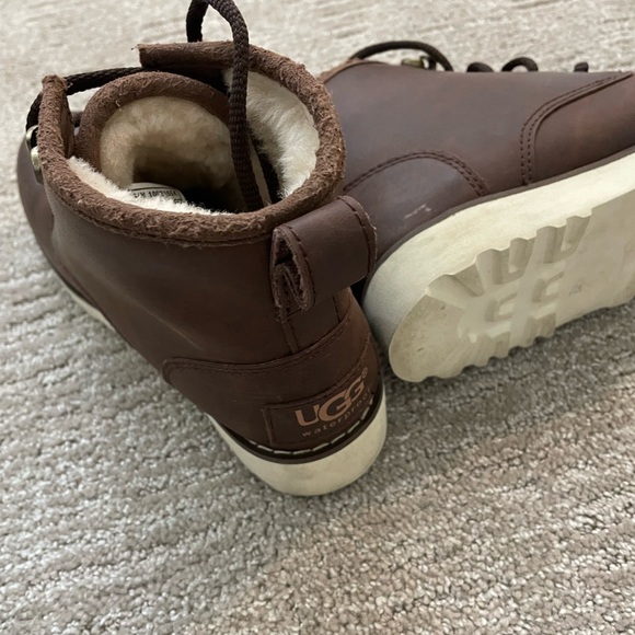 Kids Uggs boots - Picture 2 of 3